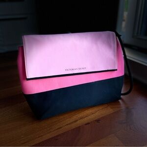 Victoria’s Secret pink cooler insulated tote bag
